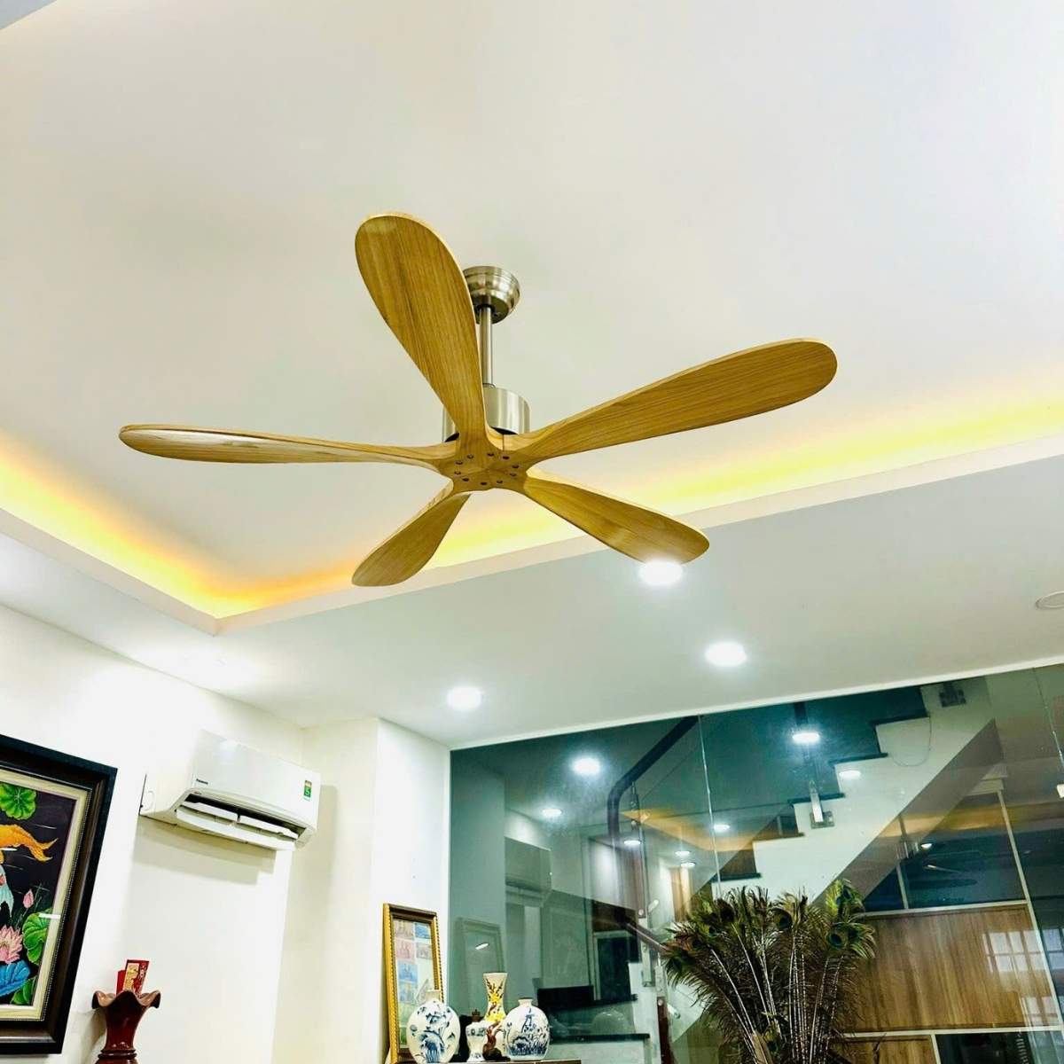 Gió lan tỏa rộng, dễ chịu